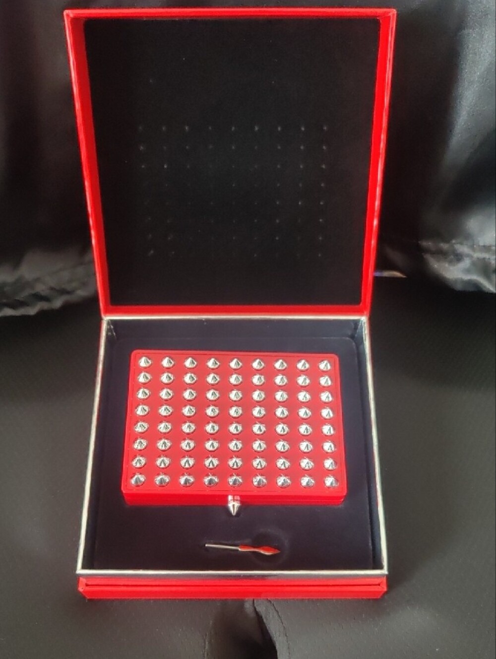 Christian Louboutin Red Lacquer Trinket Box w/ Key – Collector Accessory – Like - Picture 2 of 12